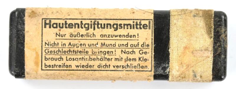 German WH Hautentgiftungsmittel container 1943