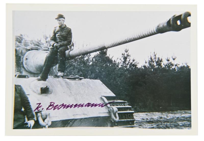 Signature of Waffen-SS Member 'Karl Brommann'