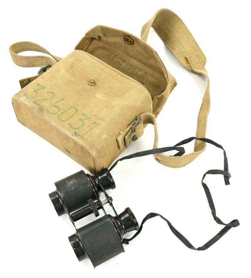 British WW2 Carrying Pouch with US bino