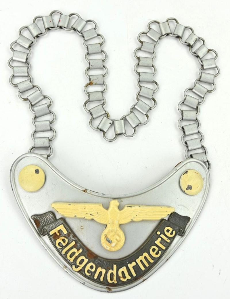 German WH Feldgendarmerie Gorget
