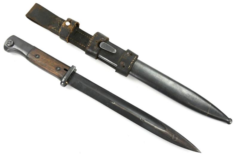 German WH K98 Mauser Bayonet with Rare Frog