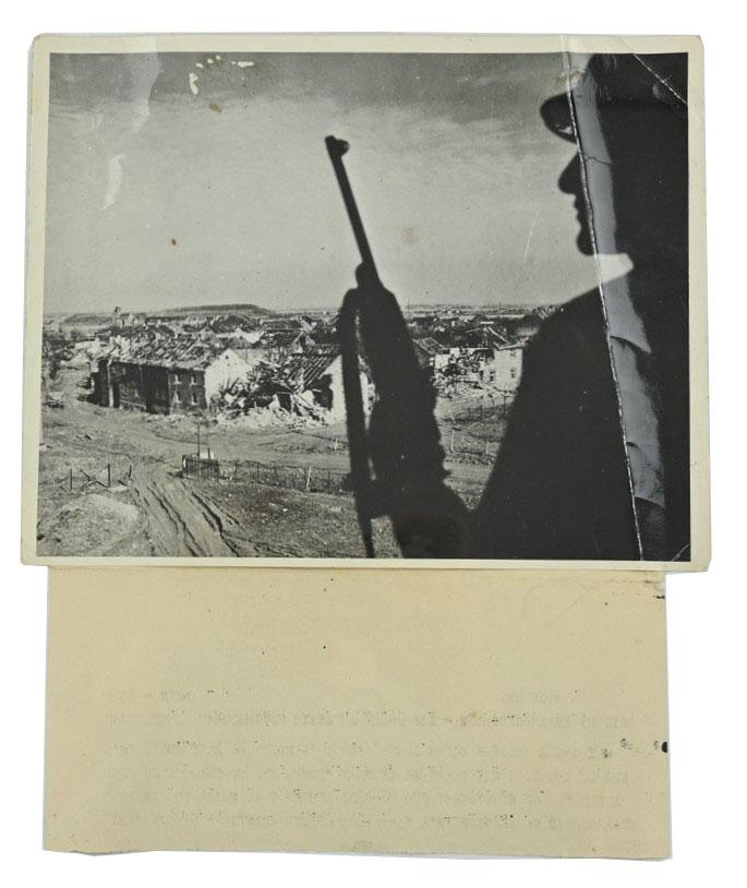 US WW2 Press Photo 'Town Guard'