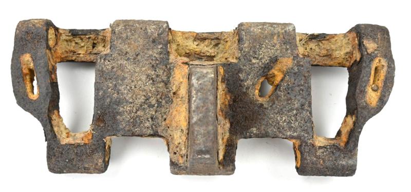 German WH/SS panzer IV Track Link with battledamage