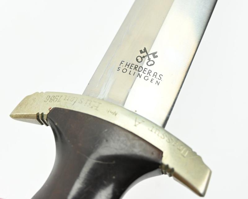 German Engraved SA M-1933 Officer's Dagger 'F. Herder A.S. Solingen'