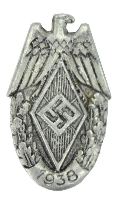 German Hitler Youth 1938 Badge