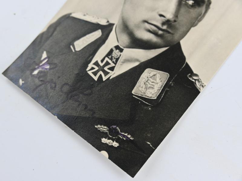 Signature of Luftwaffe KC-OLC&S Recipient 'Hajo Hermann'