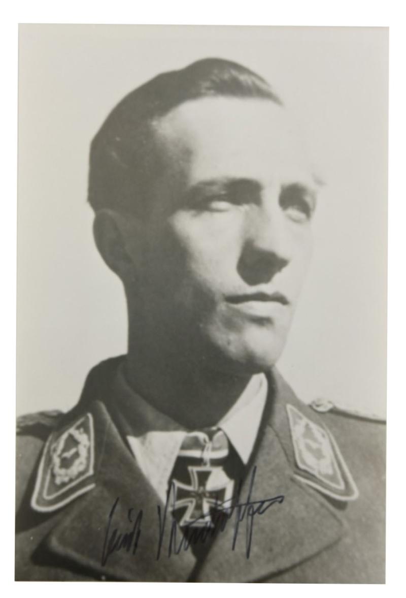 Signature of Luftwaffe KC-OLC & S Recipient 'Erich Rudorffer'