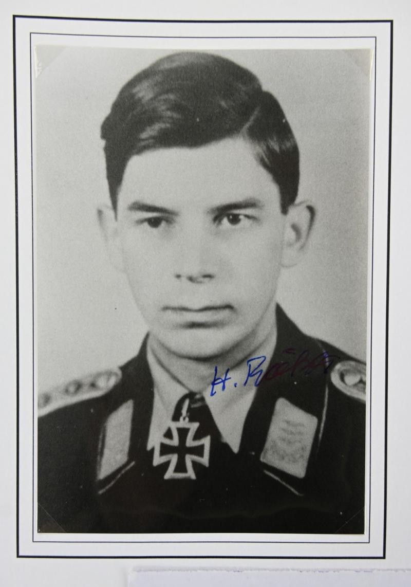 Signature of Luftwaffe KC Recipient 'Heinz Rökker'