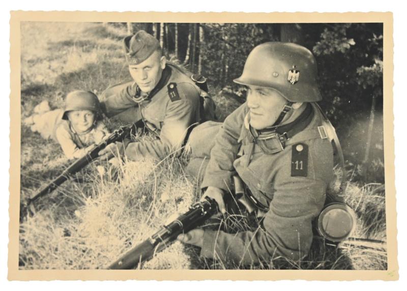 German WH Picture Infantry Regiment 11