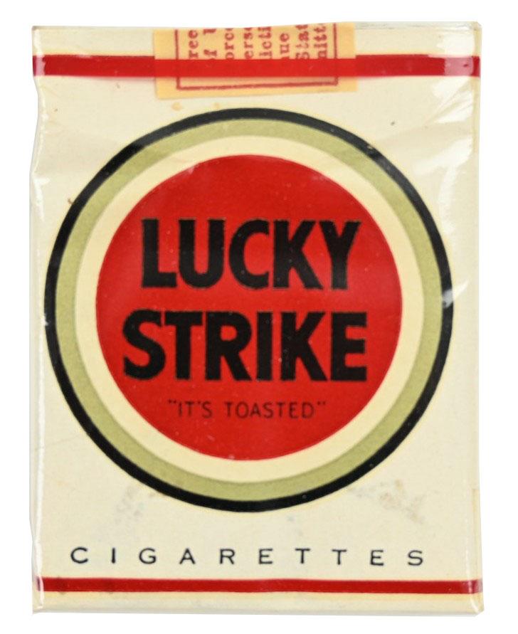 US WW2 Package of Lucky Strike Cigarets