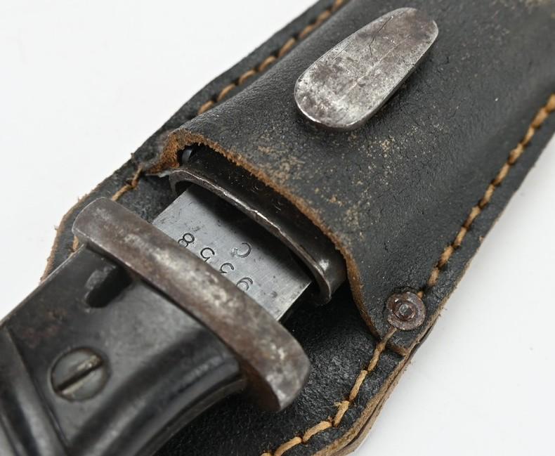 German WH K98 Mauser Bayonet with Frog '41cul'