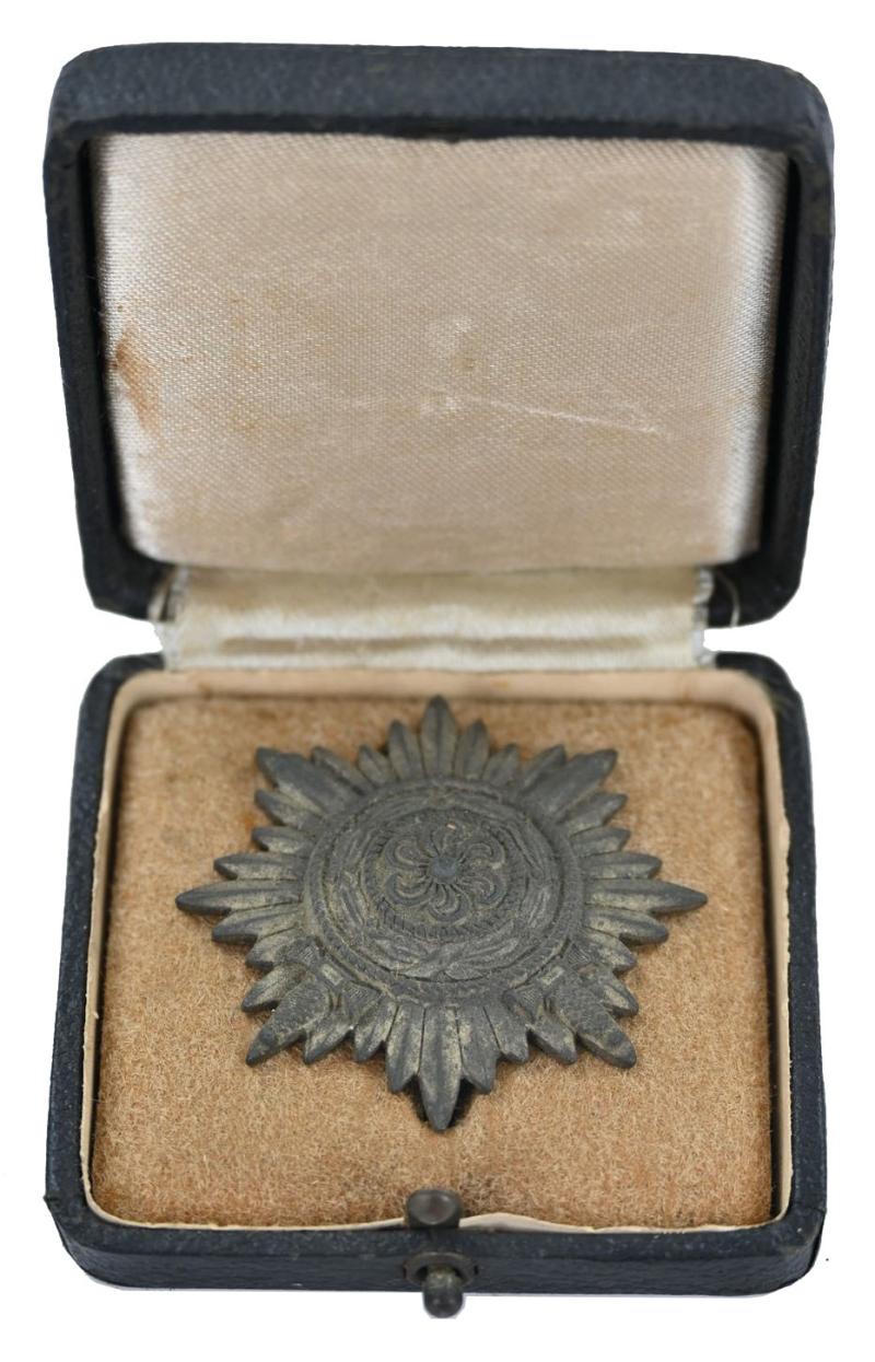 German Cased Ostvölker 1th class Cross with swords in Gold