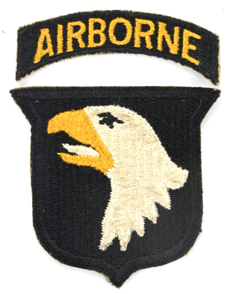 US WW2 101st Airborne Division SSI 'White Tongue/Green Back'