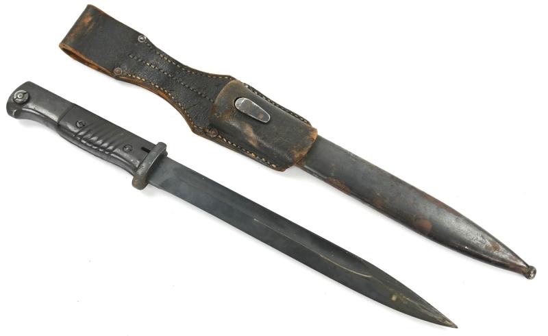 German WH K98 Mauser Bayonet with Frog
