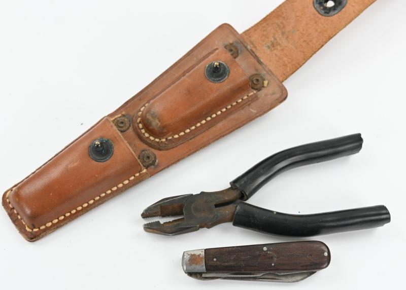 US WW2 Signal Corps CS-34 Engineer Pouch