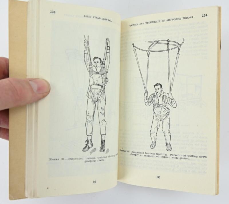 US WW2 Airborne Troops Manual FM 31-30