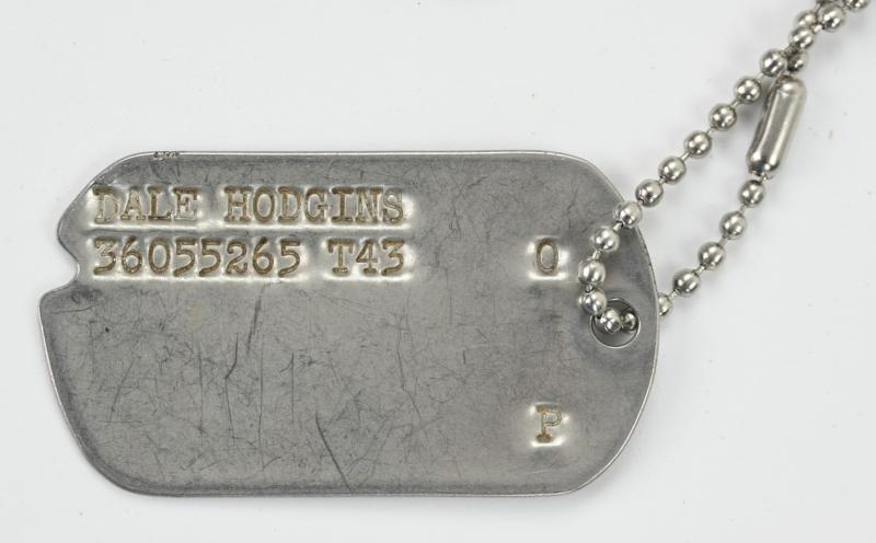 US WW2 Dog-Tag Set 'Dale Hodgins' 704th SIgnal AW Company