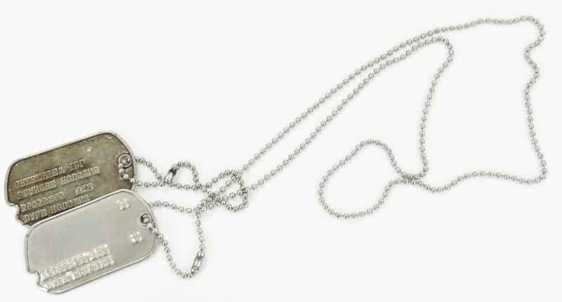 US WW2 Dog-Tag Set 'Dale Hodgins' 704th SIgnal AW Company