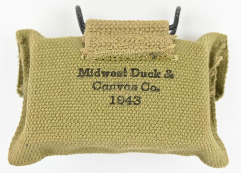 US WW2 M-1924 First Aid Pouch with First Aid Dressing