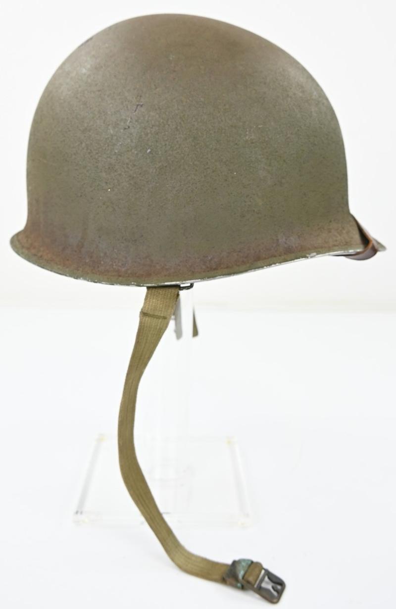US WW2 Fixed bale Combat Helmet '1st Lieutenant'
