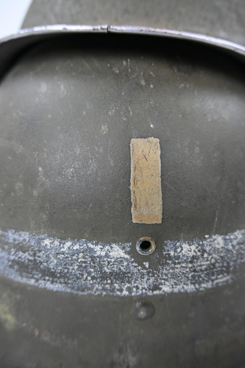US WW2 Fixed bale Combat Helmet '1st Lieutenant'