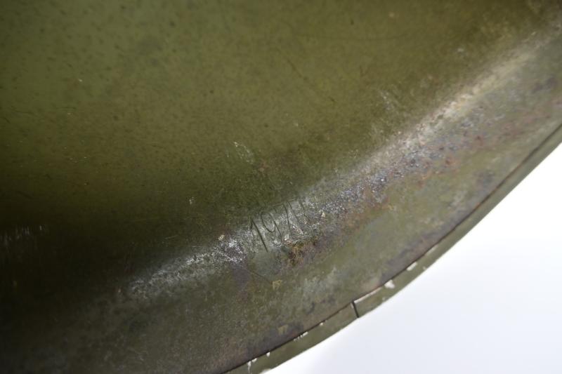 US WW2 Fixed bale Combat Helmet '1st Lieutenant'