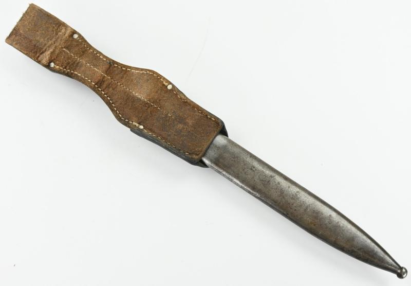 German WH K98 Bayonet with Frog