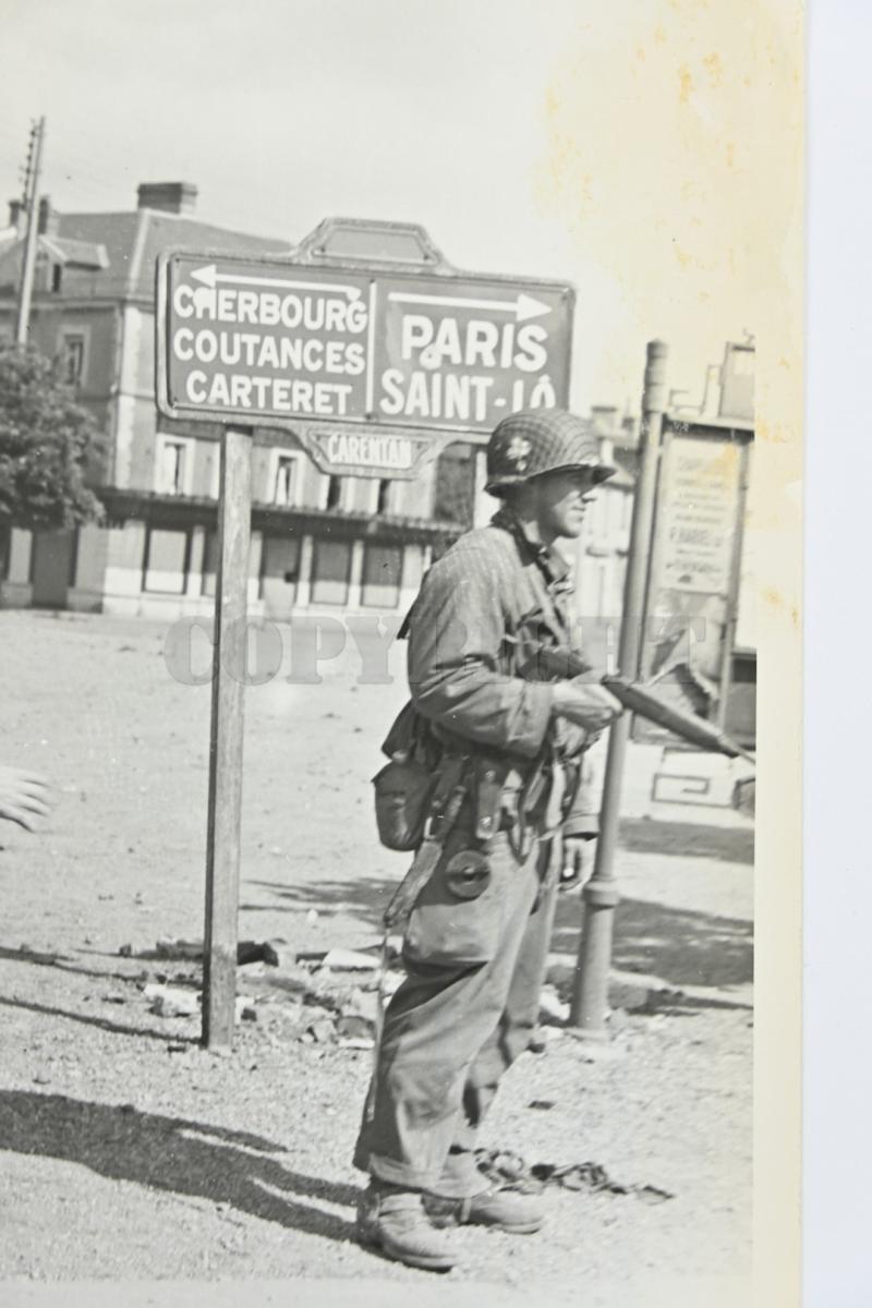 US WW2 101st Airborne Division, 401th GIR Press Picture Carentan