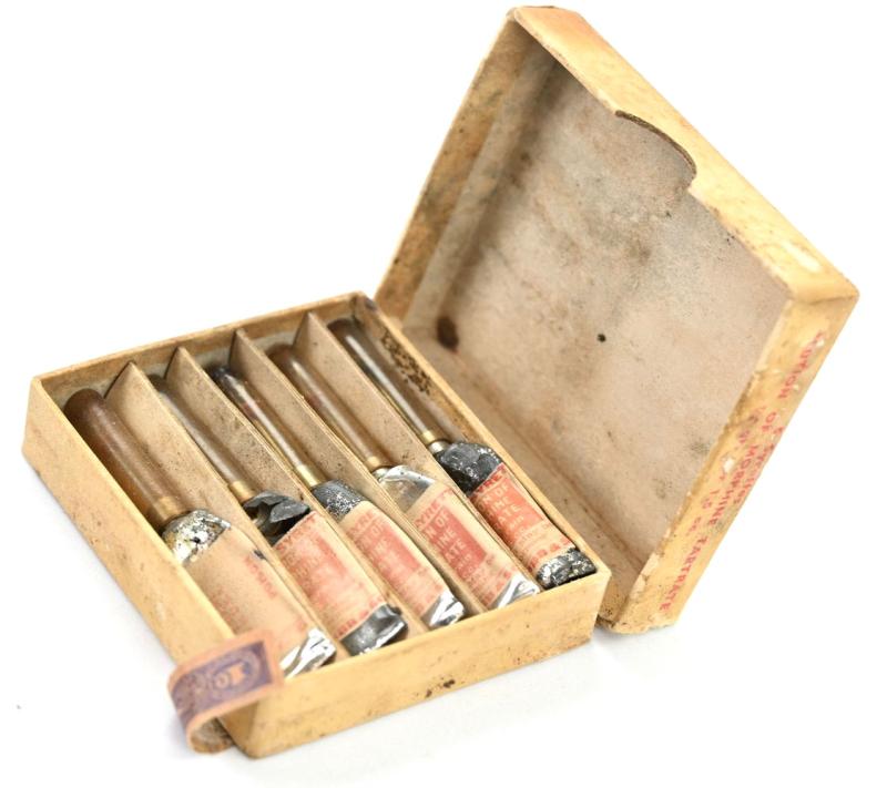 US WW2 Empty Medical Morphine Tartrate Box