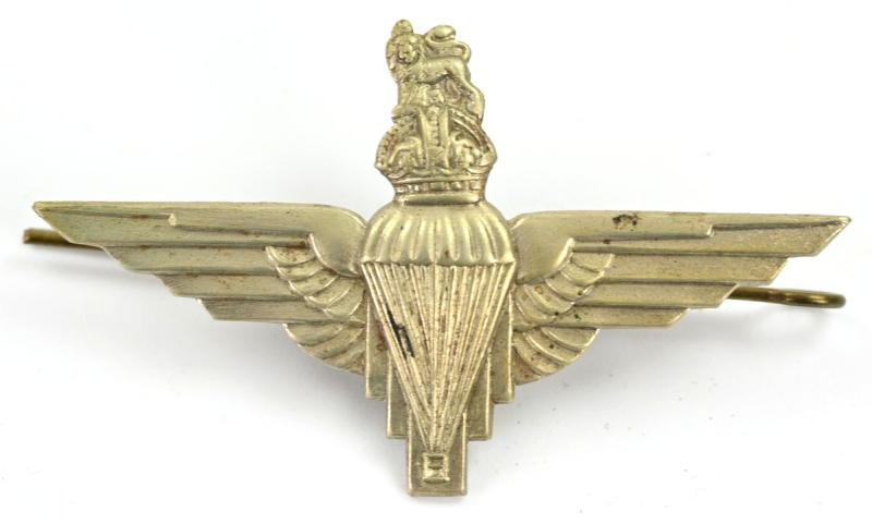 British WW2 Airborne Paratrooper Cap Badge
