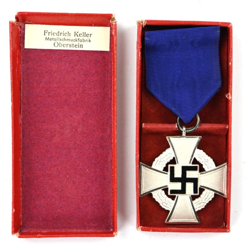 German 25 Years Faithful Service Medal in box