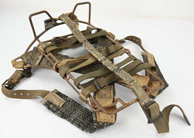 German WH Tragegestell 43 with Ersatz Straps