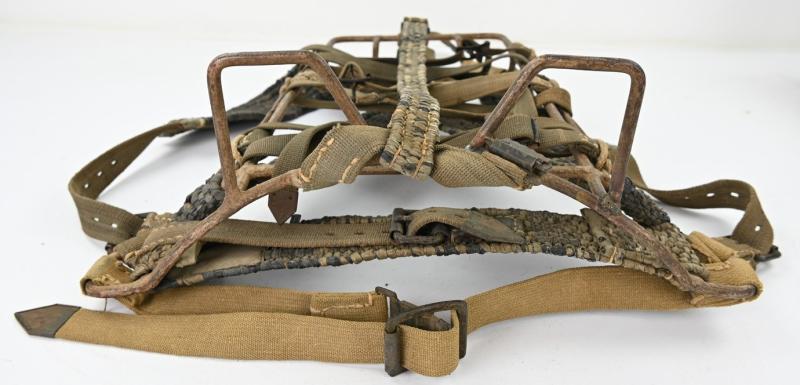 German WH Tragegestell 43 with Ersatz Straps