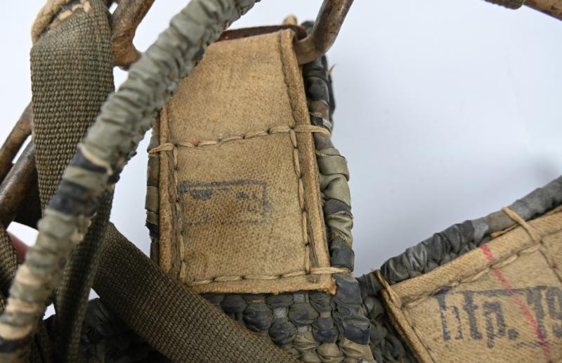 German WH Tragegestell 43 with Ersatz Straps