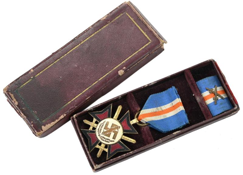 Dutch NSB Mussert Cross in Case