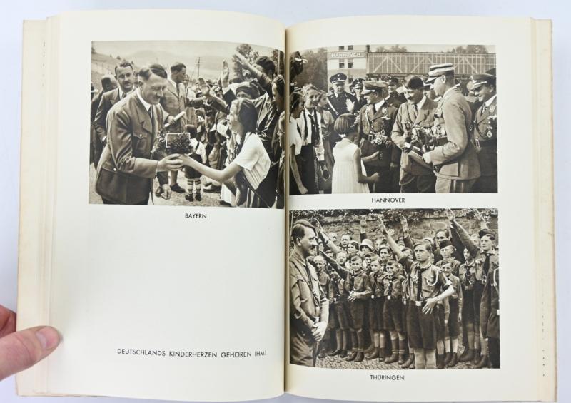 German Book Adolf Hitler 'Jugend um Hitler'