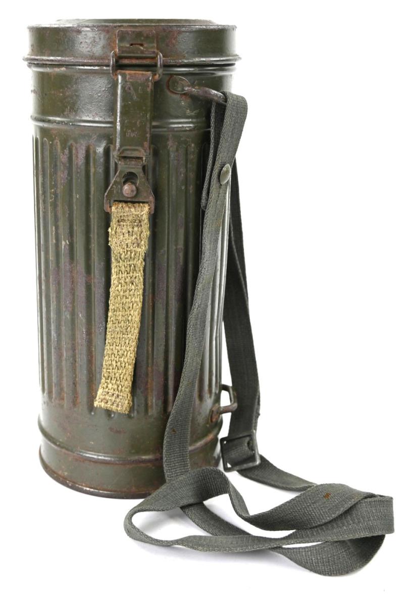 German WH M31 Gasmask & Cannister