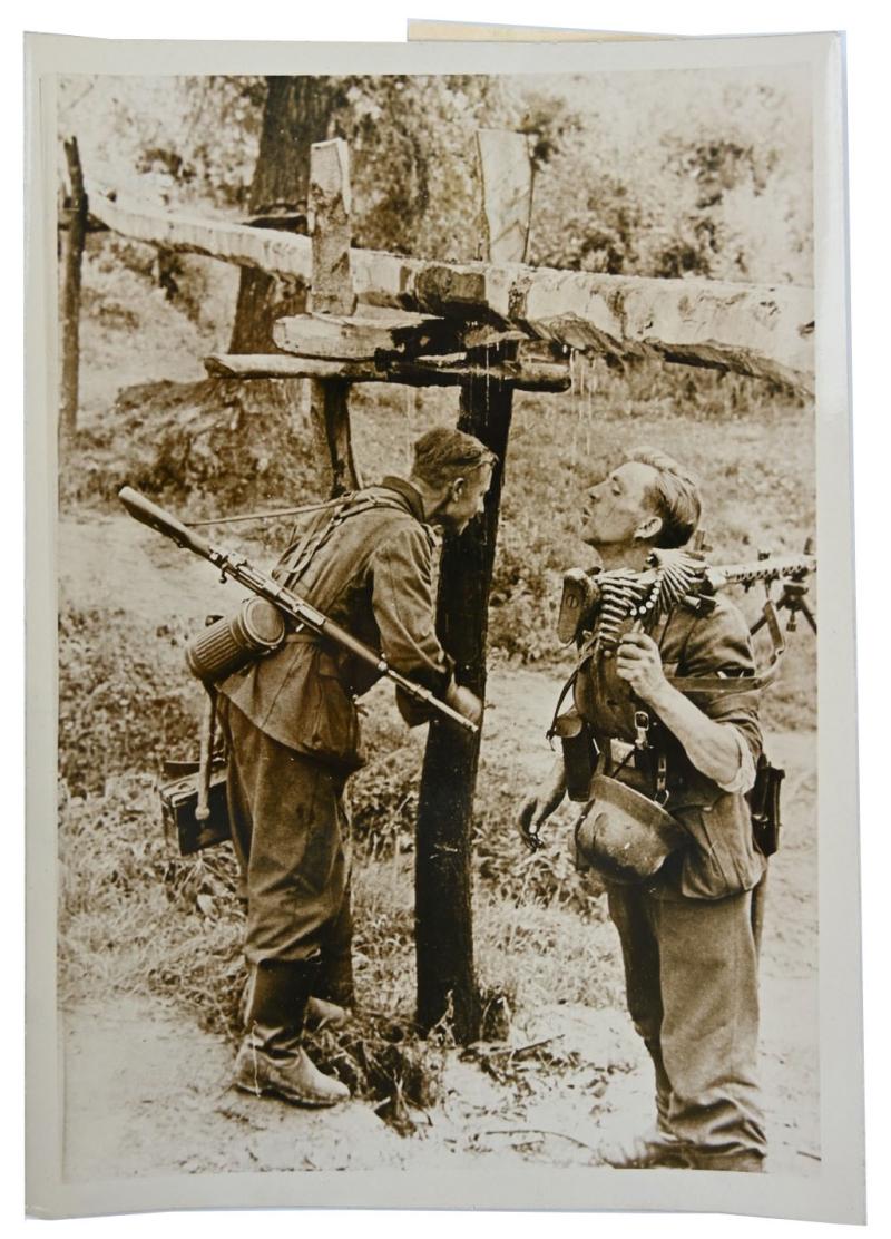German WH Press Photo