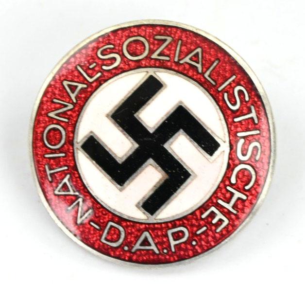 German NSDAP Party Member Badge 'M1/72'