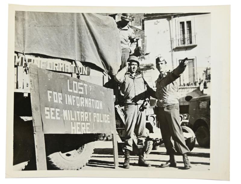 US WW2 Press Photo 'Lost in Traffic'