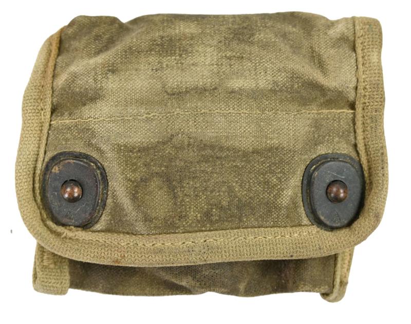 US WW2 Compass & Pouch