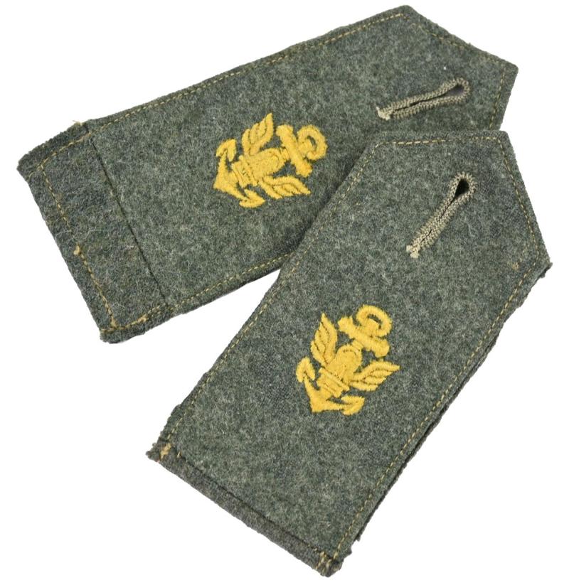 German KM Shoulderboard Set 'Coastal Artillery'