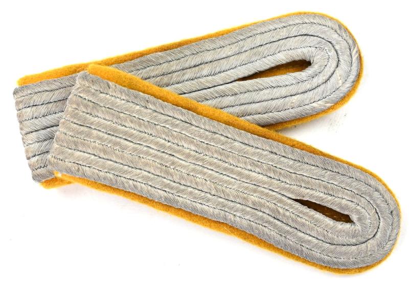 German LW Officer Shoulderboards