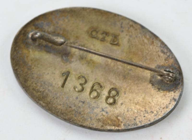 German Red Cross 'Schwesternschaft' Badge