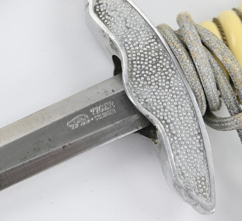 German LW Officer Dagger with Hanger