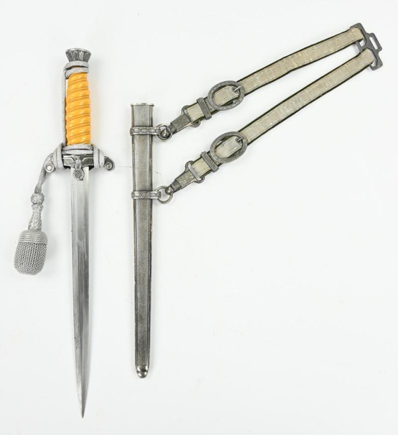 German WH Officer's Dagger with Hanger