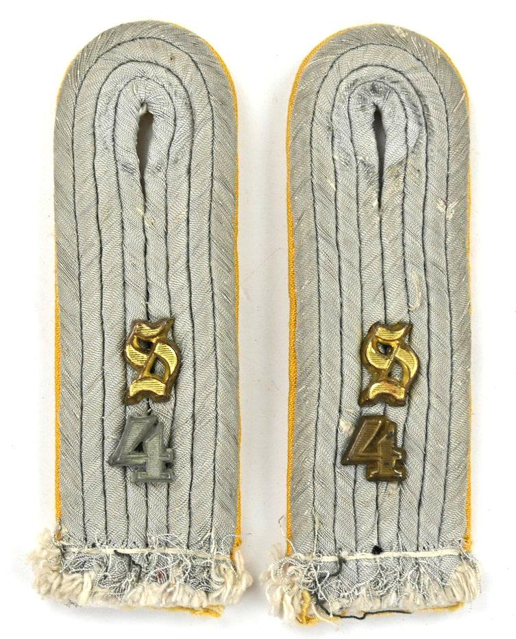 German WH Cavalry Officer Shoulderboards