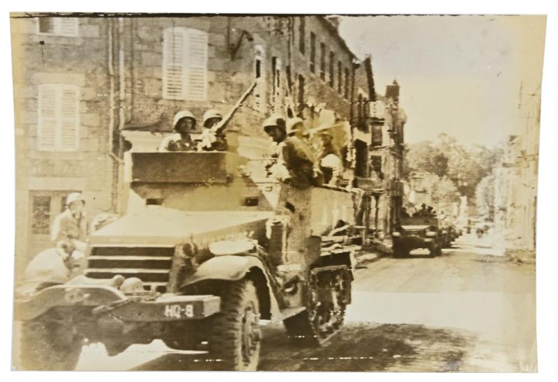 US WW2 Press Photo 'Avranches Normandy'