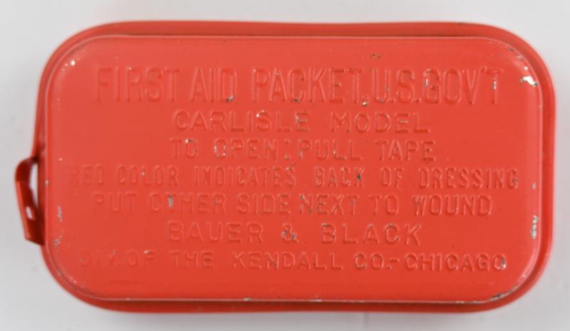 US WW2 M-1924 First Aid Pouch with First Aid Kit
