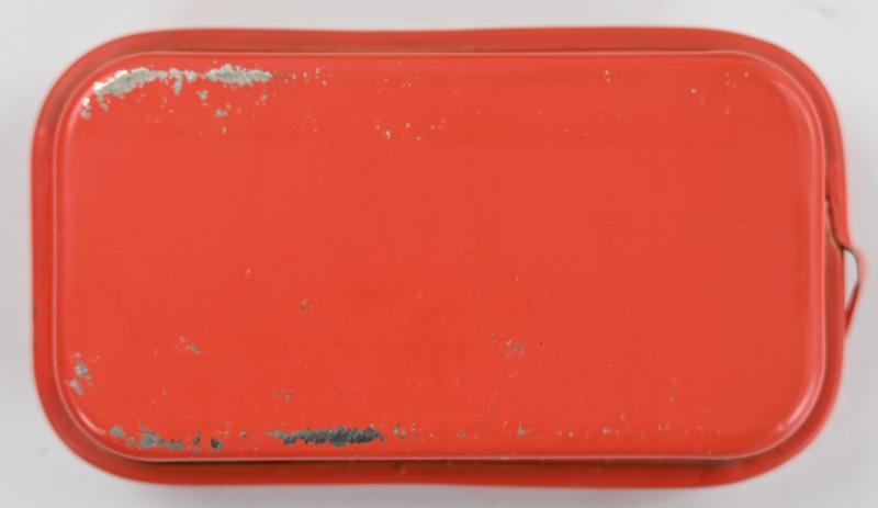 US WW2 M-1924 First Aid Pouch with First Aid Kit